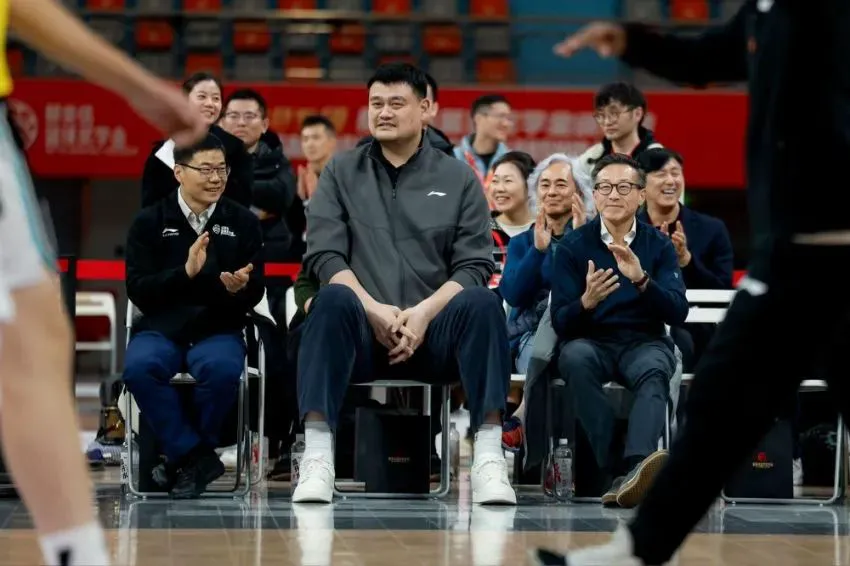 为什么参加篮球辅导可以帮助孩子更好地成长_2